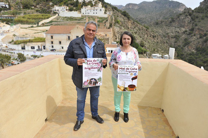 Frigiliana celebra este sábado el Día de la Miel de Caña y de las Cruces