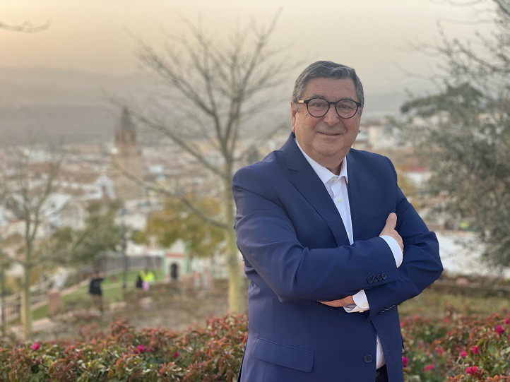 Vélez solicita a la Junta que reduzca el ámbito de actuación del PEPRI 