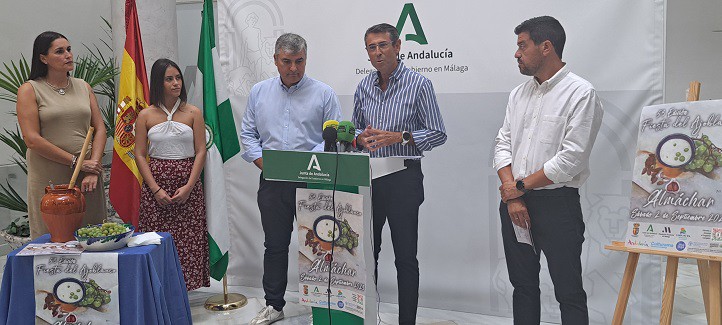 Almáchar celebra el sábado su Fiesta del Ajoblanco con 4.000 litros de este plato