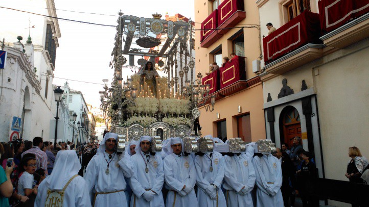 El imaginero Juan Ventura restaurará a la Virgen del Rocío de Vélez - Málaga