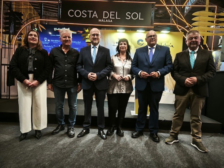 Weekend Beach anuncia en FITUR a ROZALÉN y LIA KALI en su décimo aniversario