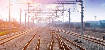 El Gobierno adjudica por 991.911 euros la redacción de estudio de viabilidad del tren litoral