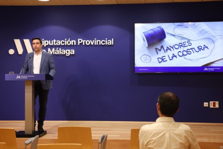  Frigiliana ofrecerá uno de los talleres 'Mayores de la costura' de la Diputación