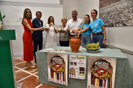 Almáchar se prepara para vivir la 55 edición de la Fiesta del Ajoblanco